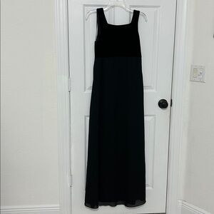Elegant Black Sleeveless Maxi Dress